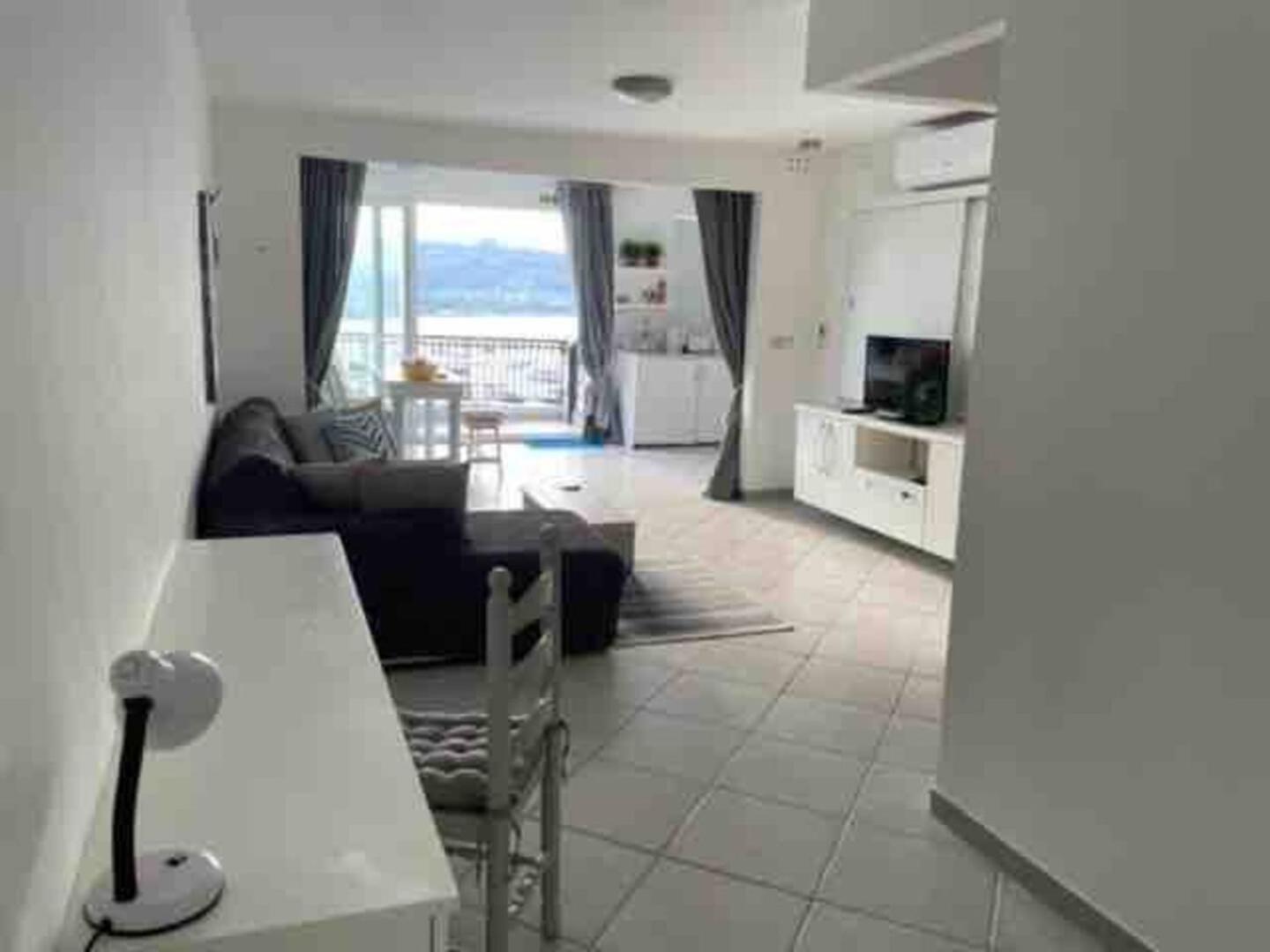3Bed Melliehabay W Incredible Views By Homely 외부 사진